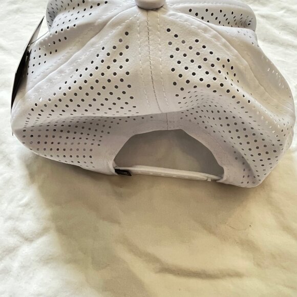 NWT Bad Birdie Golf Hat in White - Picture 3 of 3